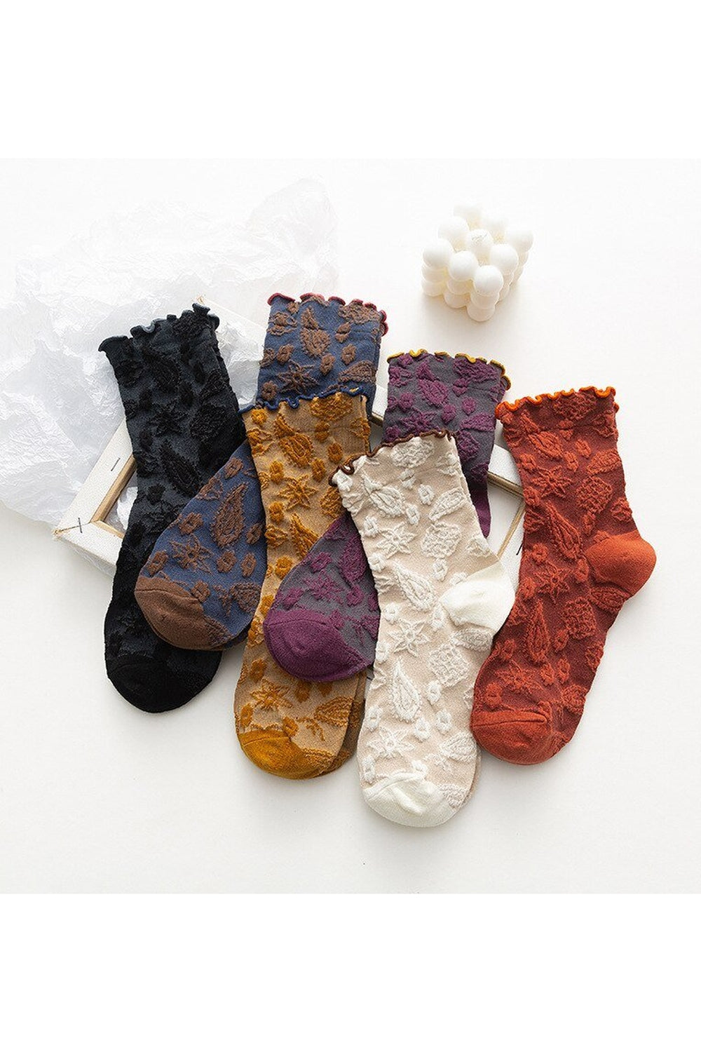 Lace Ruffle Embroidery Socks