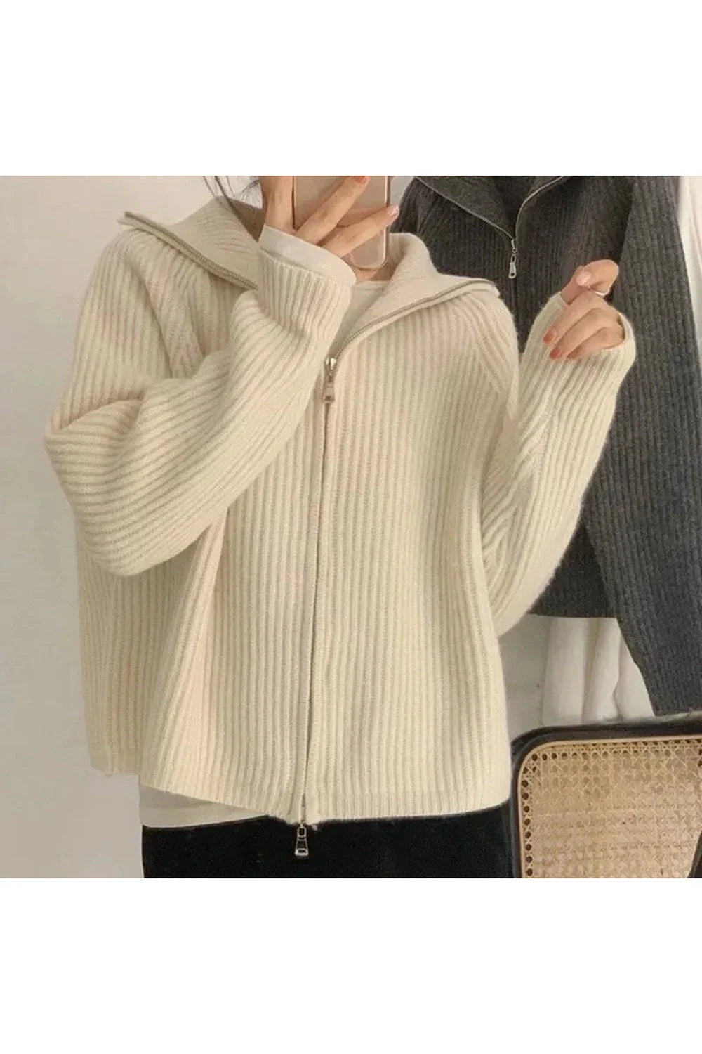 Minimalist Ribbed Zip-Up Sweater