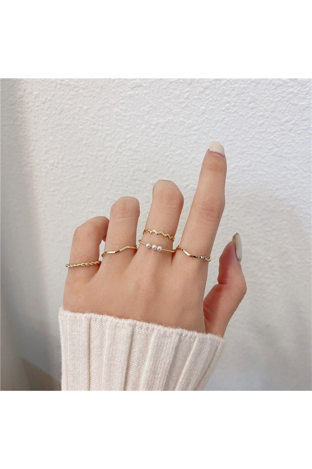 Minimalist rings set