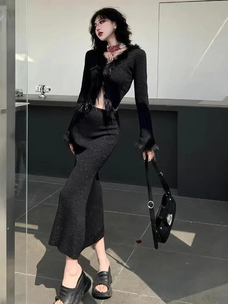 Noir Feather Finesse Top
