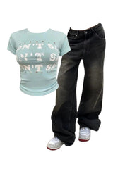 Tenue : Jean baggy délavé vintage + haut bébé graphique clouté