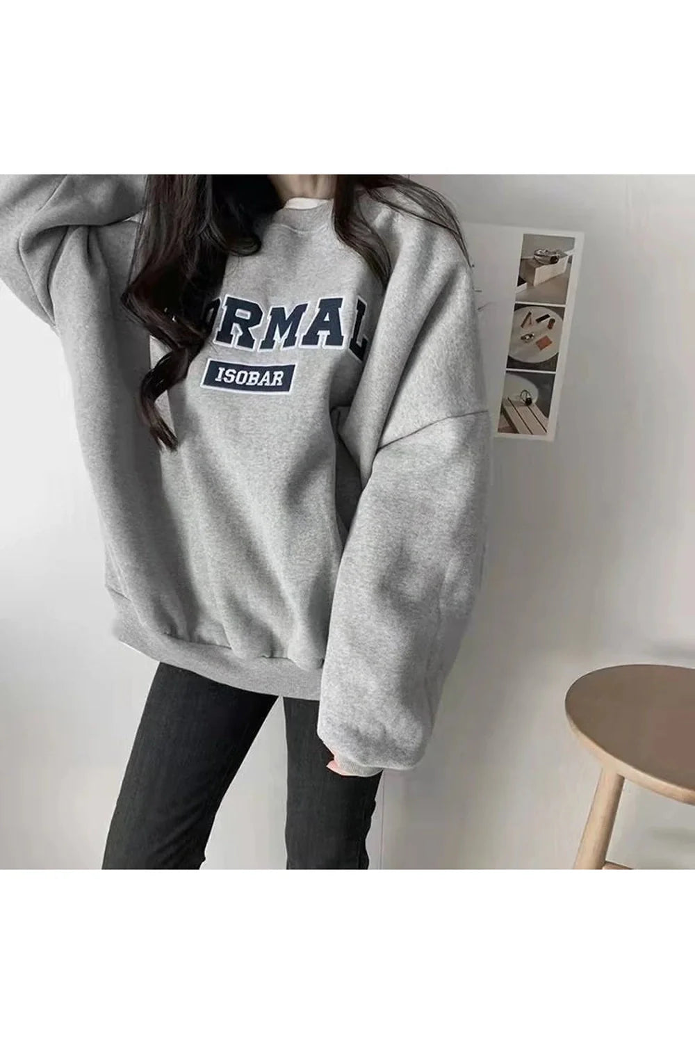 Oversized Normal Graphic Sweatshirt