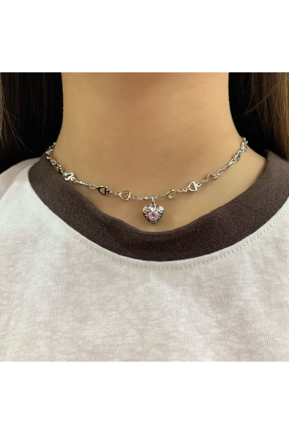 Collier punk rose avec cœur d'amour