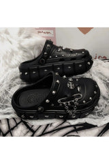Chaussons à plateforme et rivets punk