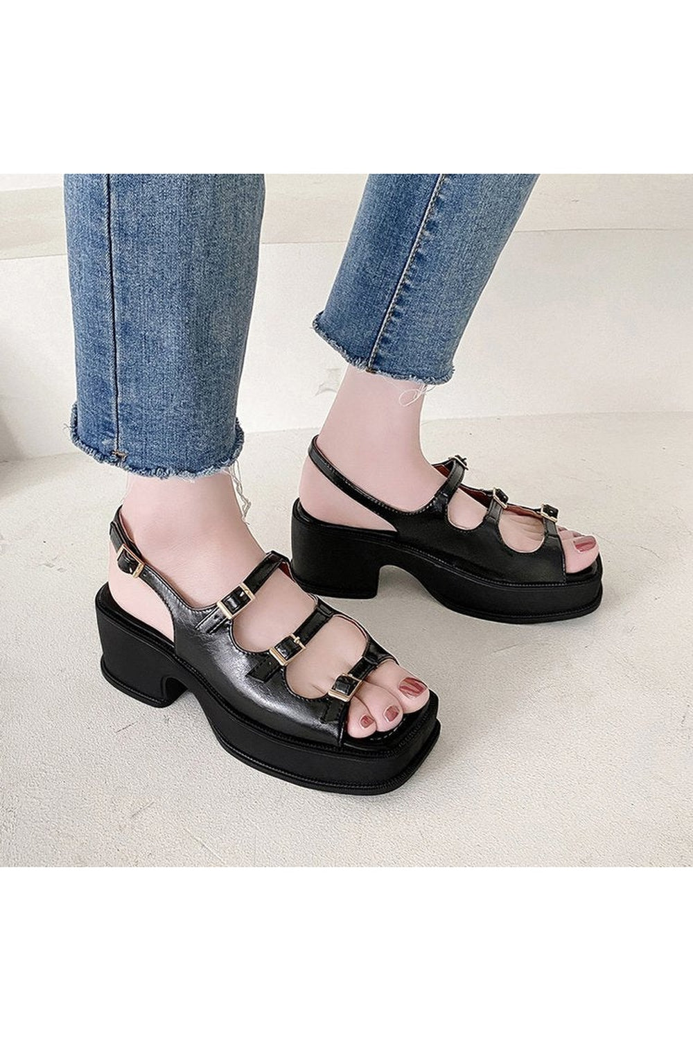 Retro Aesthetic Platform Sandals