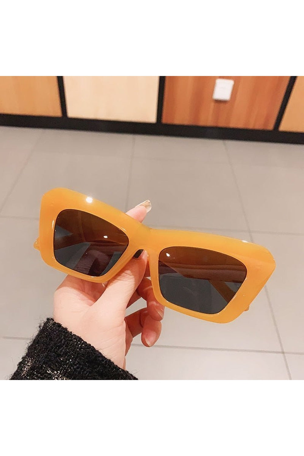 Retro Cat Eye Style Sunglasses