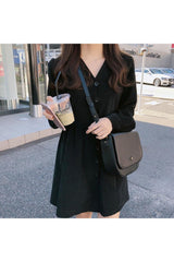 Minimalist Black Casual Dress