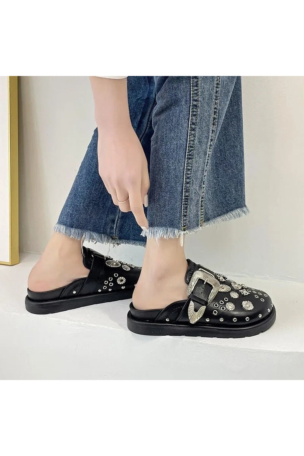Chaussons à plateforme à rivets