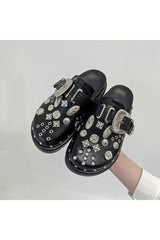 Chaussons à plateforme à rivets