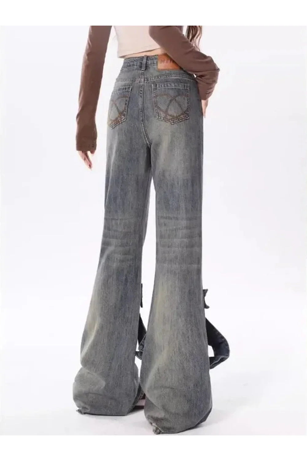 Schlaghose aus Denim mit Rüschen