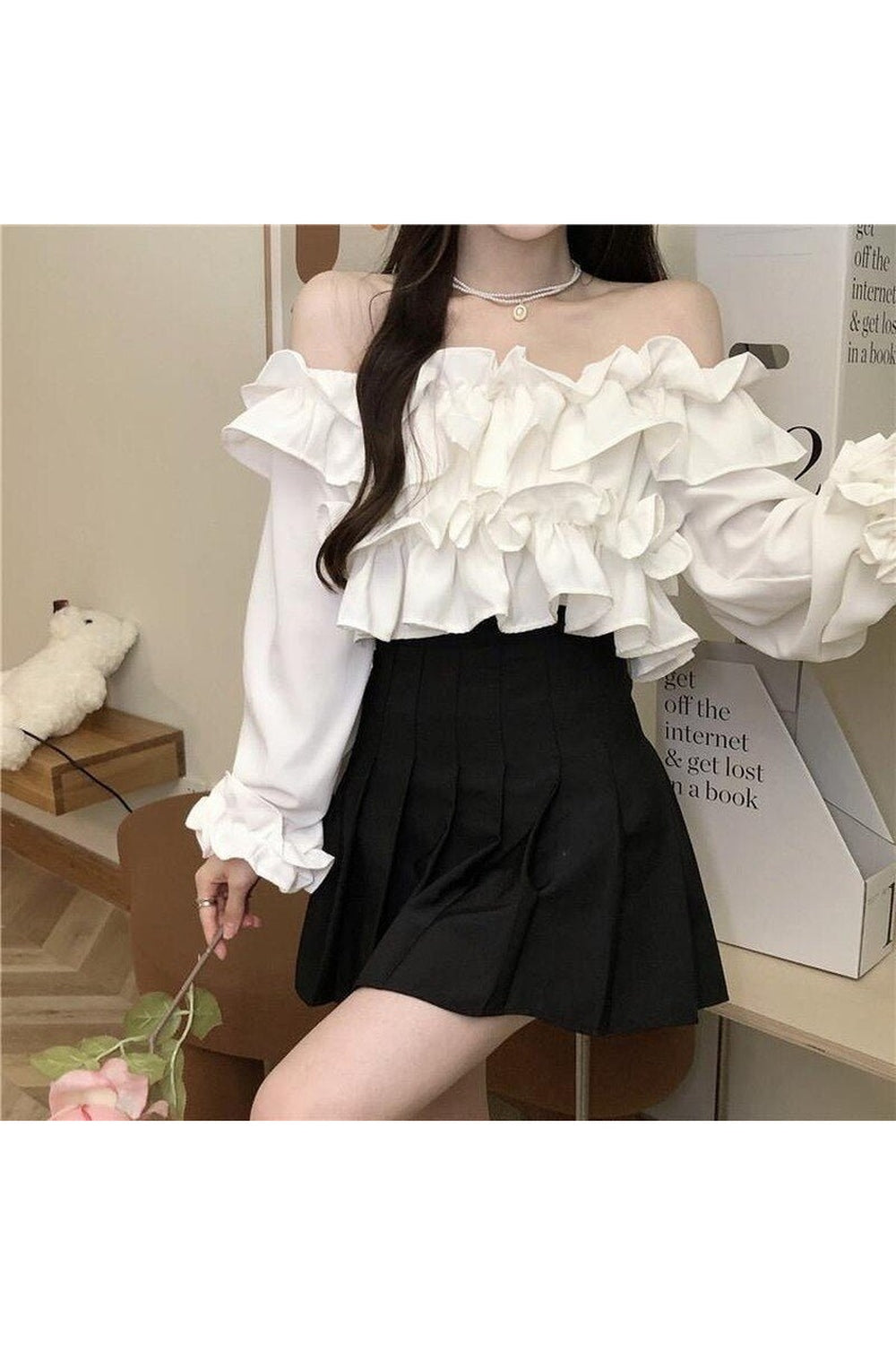 Ruffles Aesthetic Blouse – Nhuhn