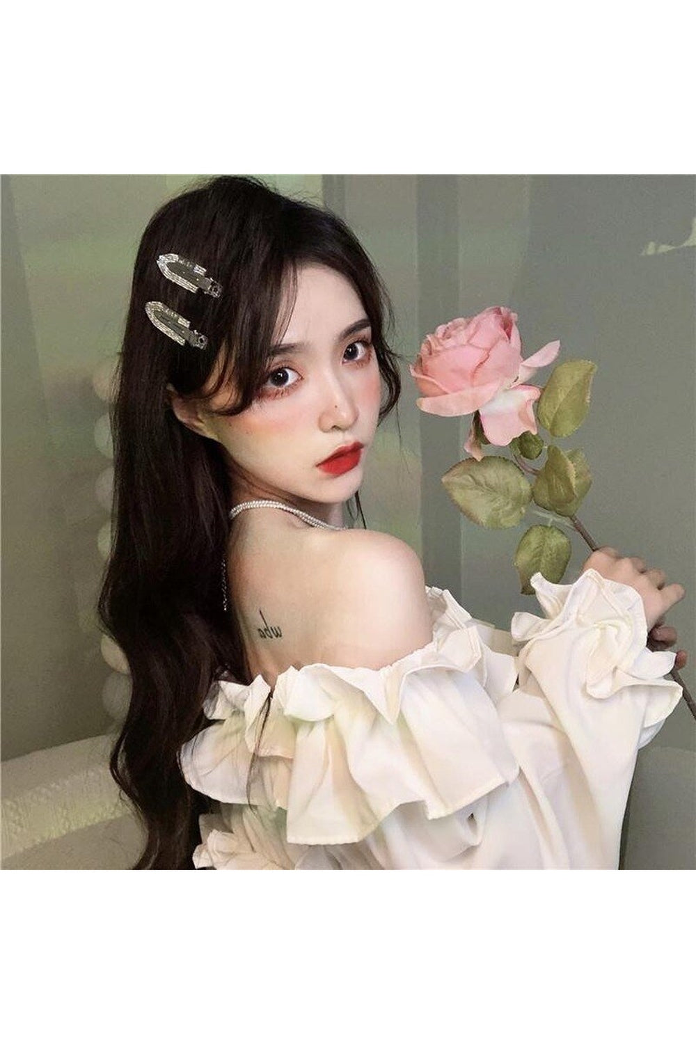 Ruffles Aesthetic Blouse – Nhuhn