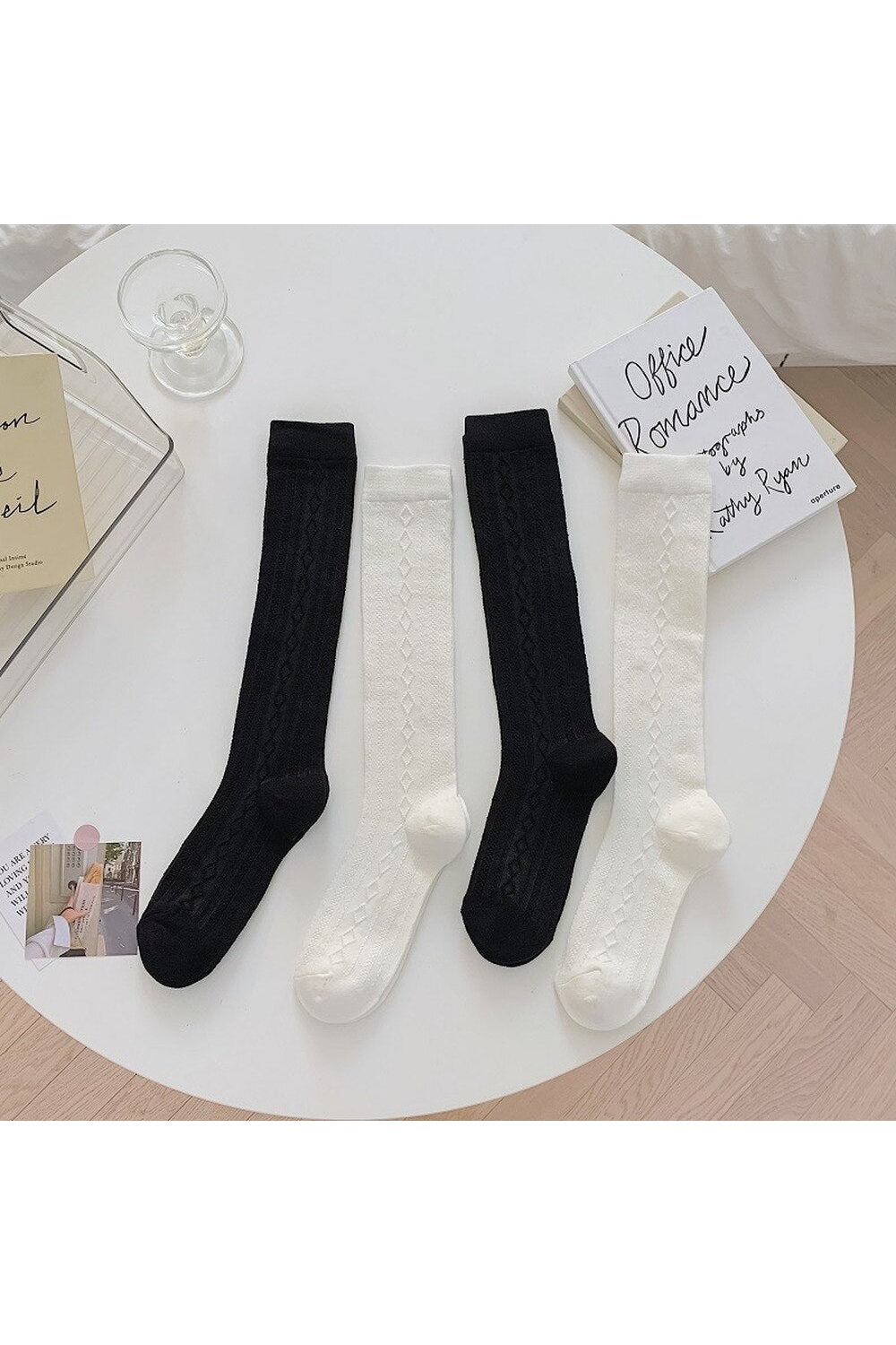 Einfarbige Studentensocken