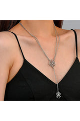 Collier en toile d'araignée