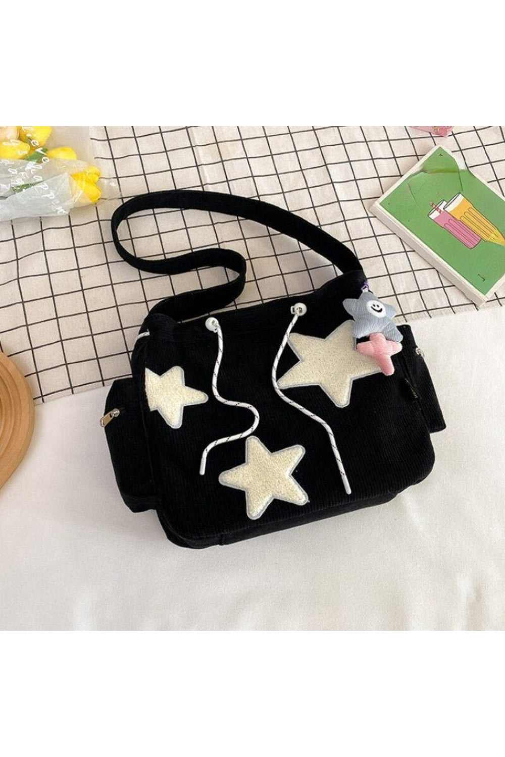 Star Pendant Crossbody Bag