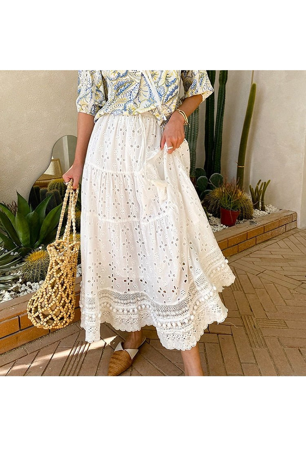 Summer White Floral Embroidery Long Skirt