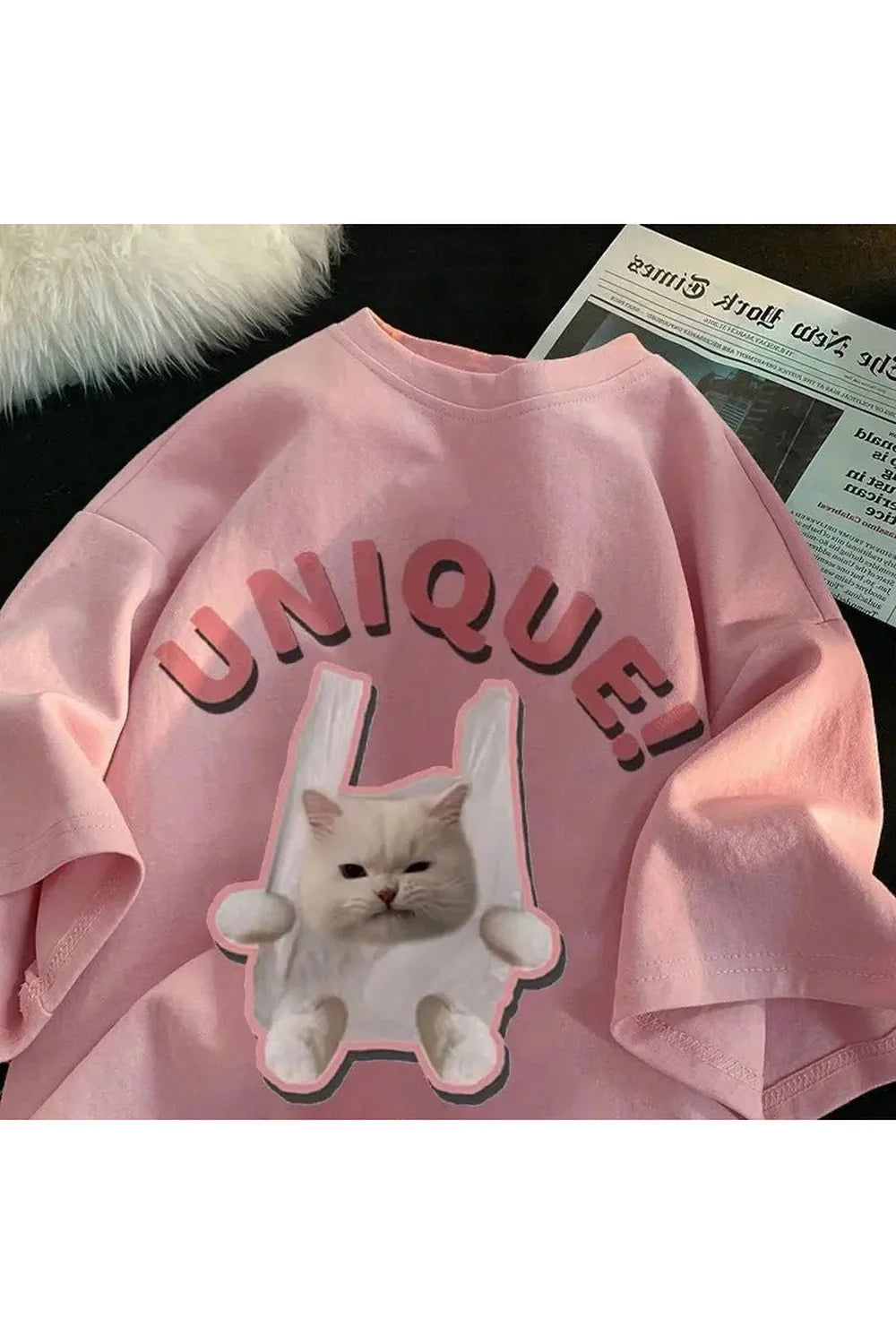 T-shirt with a cat "Unique"
