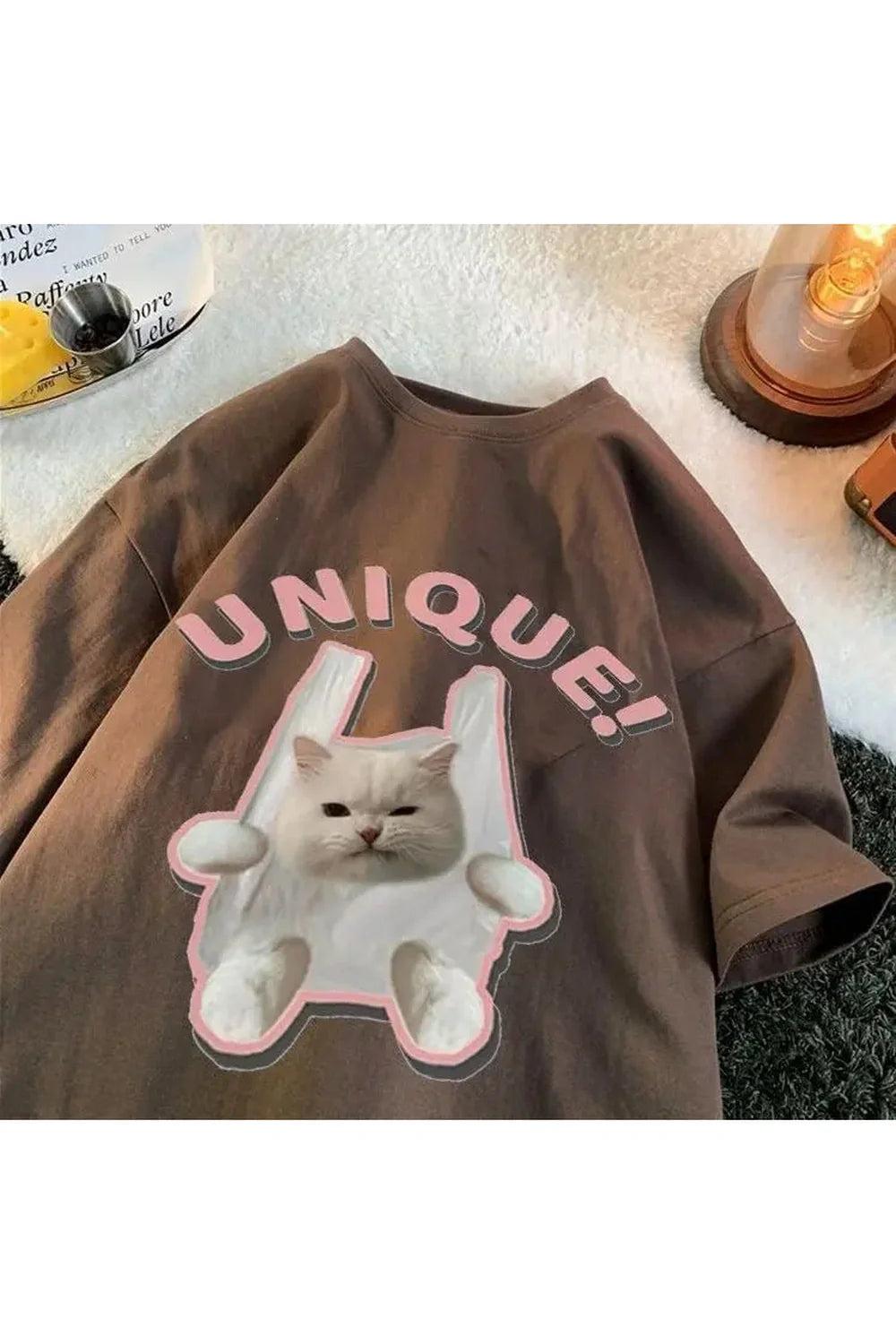 T-shirt with a cat "Unique"