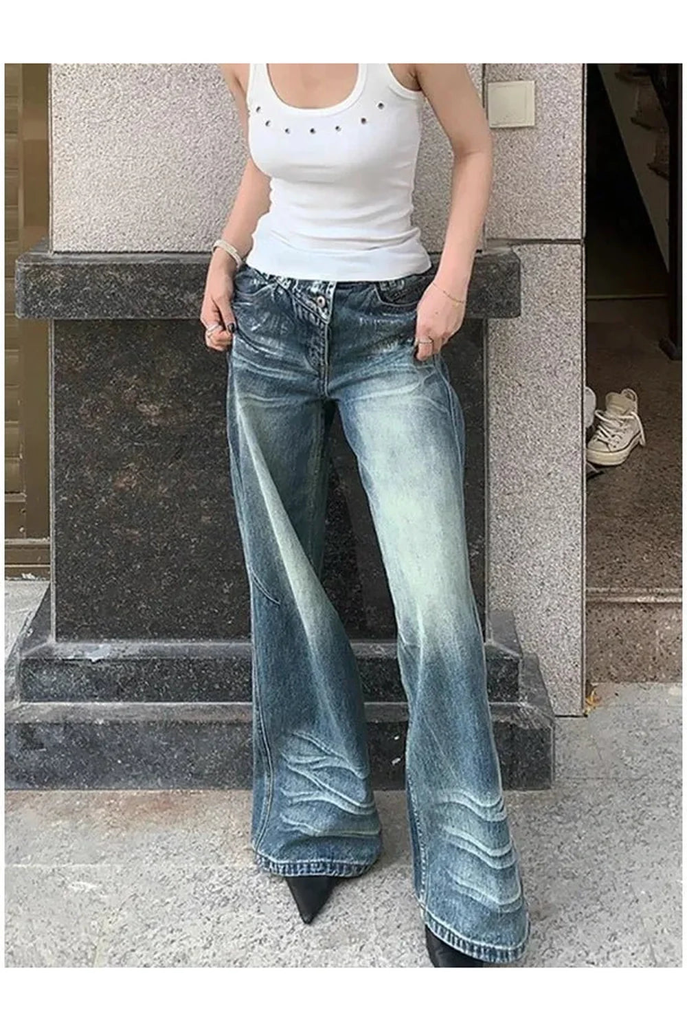 Vintage Fade Wide-Leg Jeans