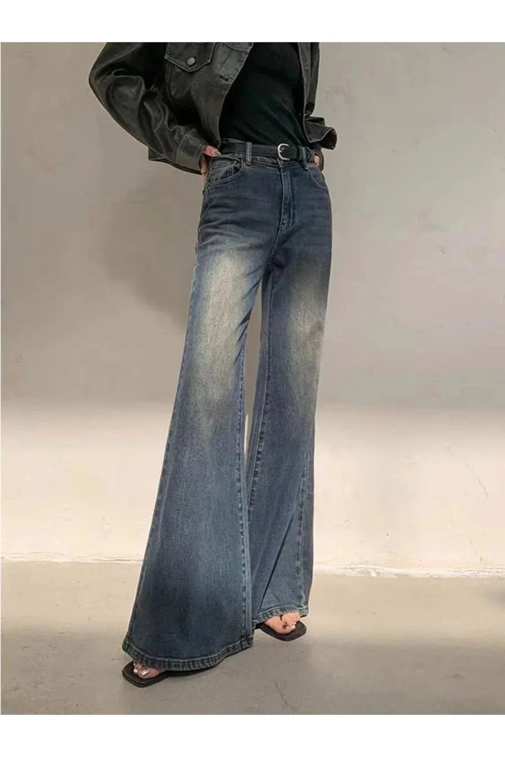 Vintage Horizon Flare Jeans