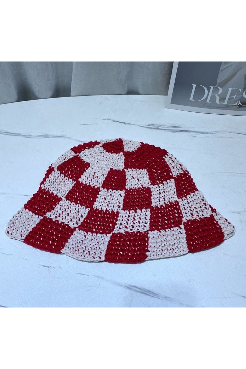 Chapeau de soleil en tricot vintage