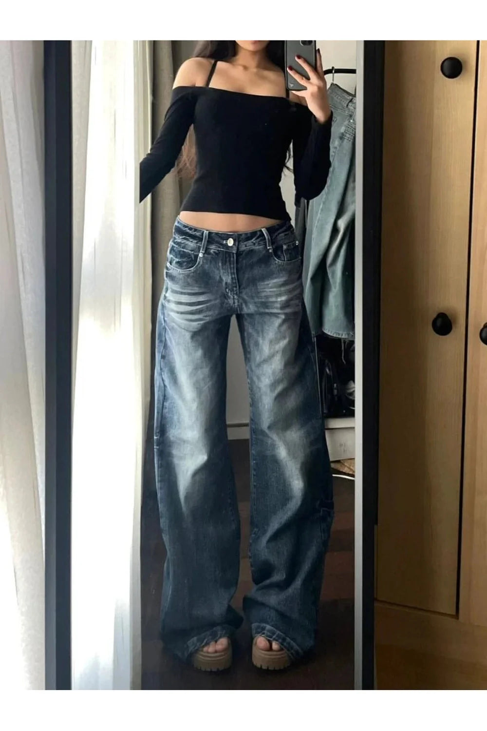 Fall Vintage Wash Wide-Leg Jeans