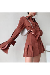 Robe chemise évasée à la taille