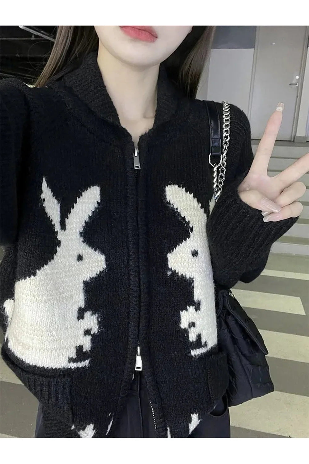 Cardigan zippé à motif lapin fantaisiste d'automne